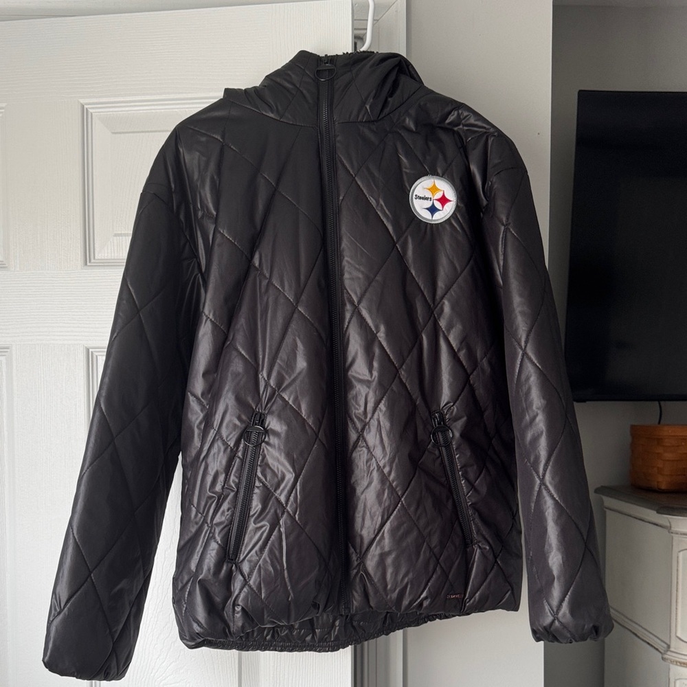 Stylish Black Quilted Puffer Jacket
